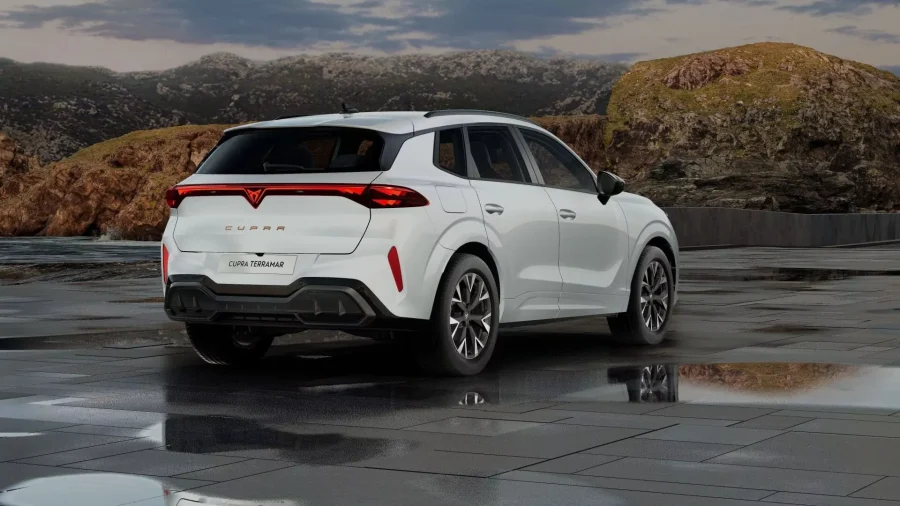 Renting Cupra Terramar1.5 eTSI 110kW DSG Blanco Glacial (Metalizado), Gris Timanfaya (Metalizado) Sin Entrada