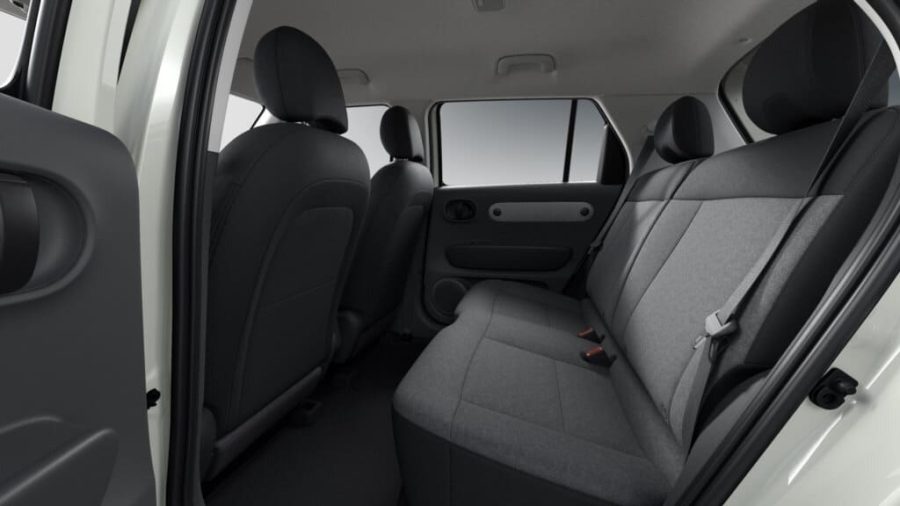 Renting Hyundai Inster42 KWh Maxx Unbleached Ivory Sin Entrada