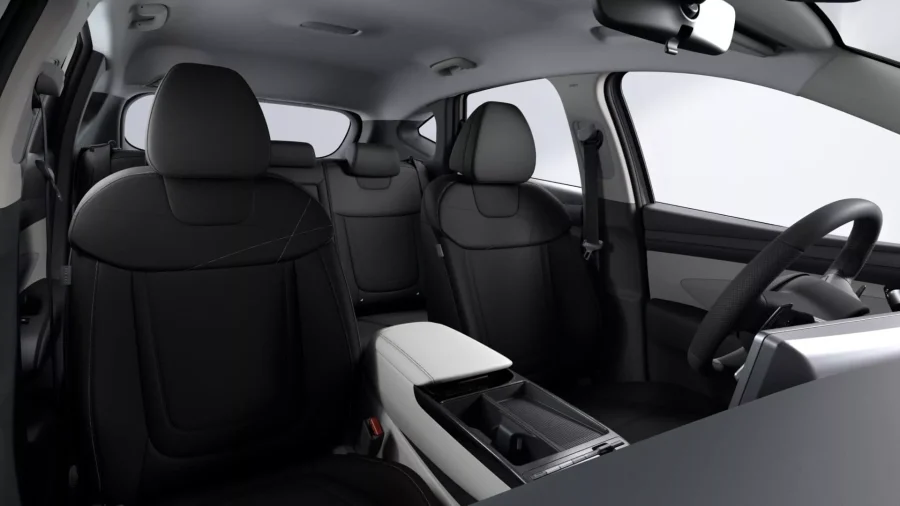 Renting Hyundai Tucson1.6T HEV AT KLASS Atlas White Sin Entrada