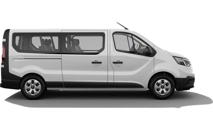 Renting Renault TraficCombi Authentic Largo Energy Blue Blanco Glaciar Sin Entrada