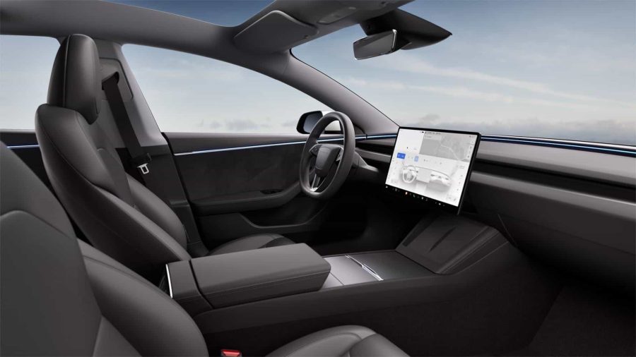 Renting Tesla Model 3Long Range AWD Blanco Perla Multicapas Sin Entrada