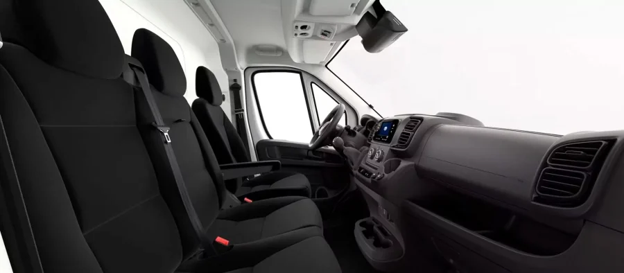 Renting Toyota ProaceMAX 2.2D 103kW (140CV) 6MT VAN L2 H2 3.5 GX Blanco Polar Sin Entrada