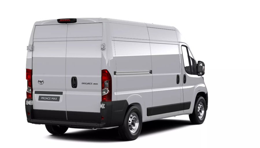 Renting Toyota ProaceMAX 2.2D 103kW (140CV) 6MT VAN L2 H2 3.5 GX Blanco Polar Sin Entrada