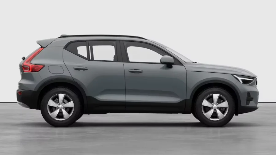 Renting Volvo XC402.0 B3 G Core Auto Vapour Grey Sin Entrada
