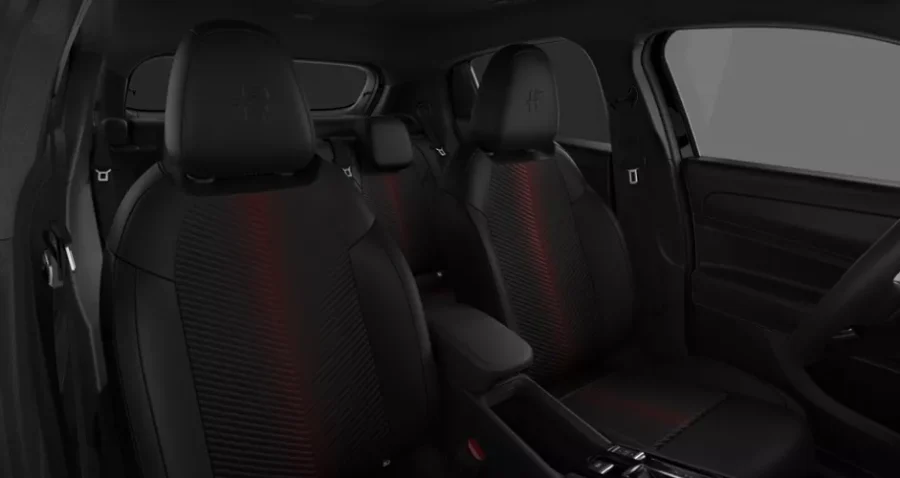 Renting Alfa Romeo JuniorIbrida Speciale Blanco Sempione Sin Entrada
