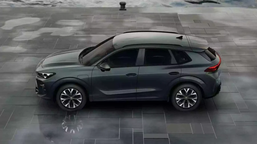 Renting Cupra Terramar1.5 TSI e-Hybrid 150kW DSG Azul Fiord Sin Entrada
