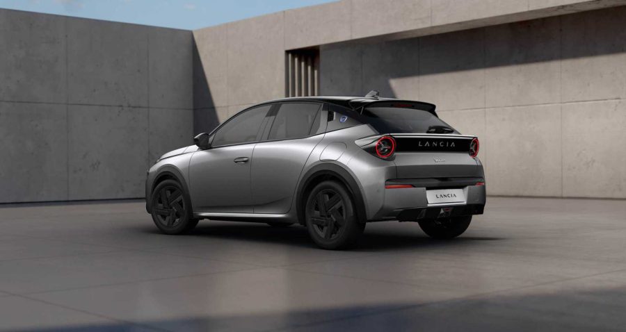 Renting Lancia YpsilonHybrid Gris Granito / Techo Negro Sin Entrada