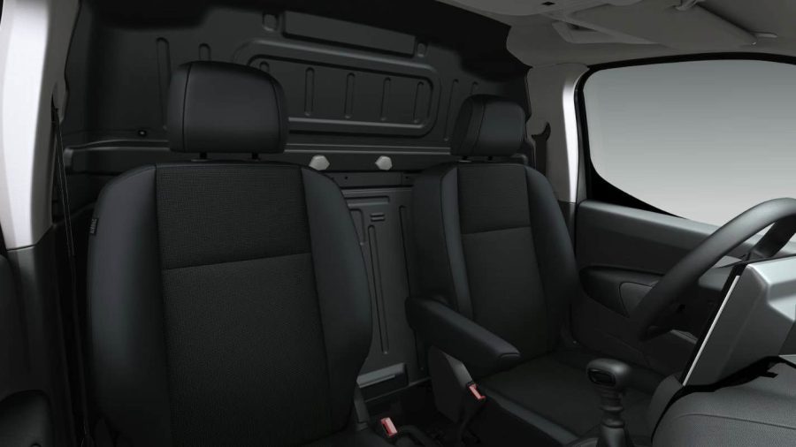 Renting Opel ComboCargo L 650kg 1.5 100HP S&S MT E6 Kaolin White Sin Entrada