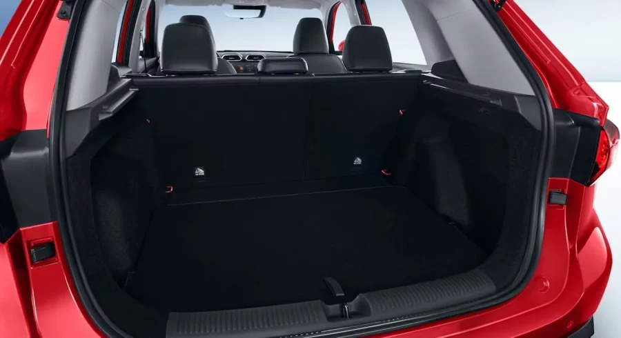 Renting MG ZSHybrid+ Comfort Emerald Green Sin Entrada