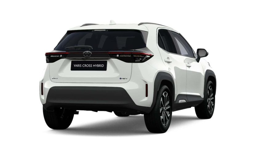 Renting Toyota Yaris CrossHybrid 130 e-CVT 5P Active Blanco Classic Sin Entrada