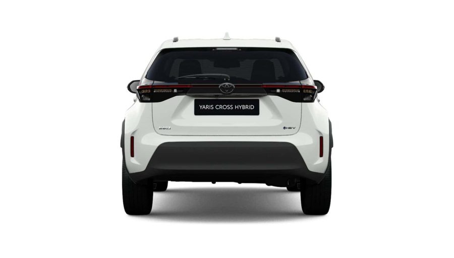 Renting Toyota Yaris CrossHybrid 130 e-CVT 5P Active Blanco Classic Sin Entrada