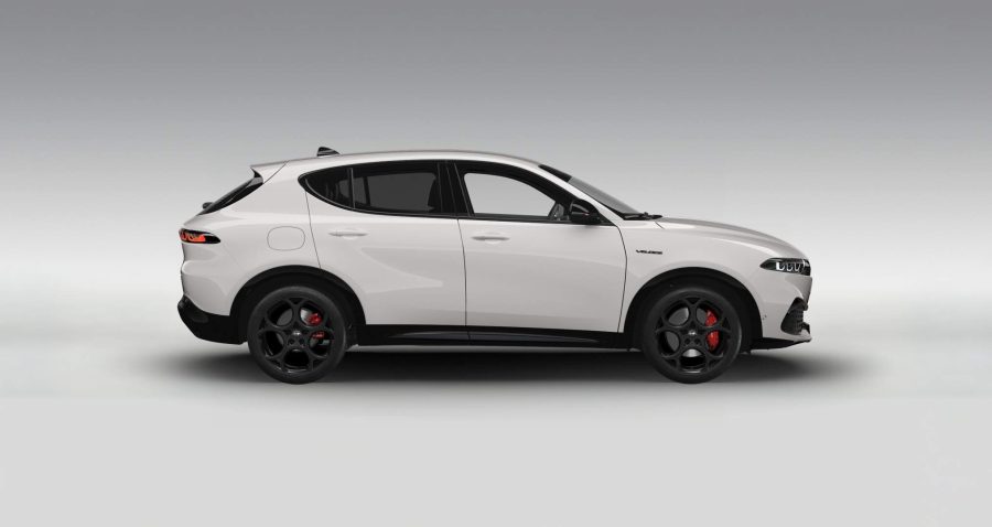 Renting Alfa Romeo Tonale1.6 Diésel TCT6 Veloce Blanco Alfa Sin Entrada