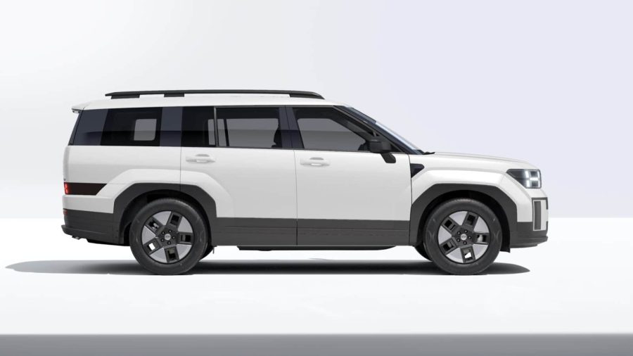 Renting Hyundai Santa Fe1.6T HEV 4X2 AT Maxx White Cream Sin Entrada