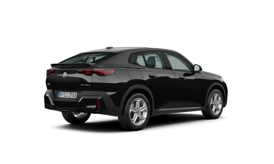 Renting BMW X2sDrive18d Black Sin Entrada