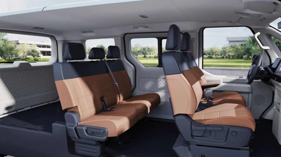 Renting Kia PV5Passenger L2 H1 LR Plus Clear White, Steel Gray, Aurora Black Sin Entrada