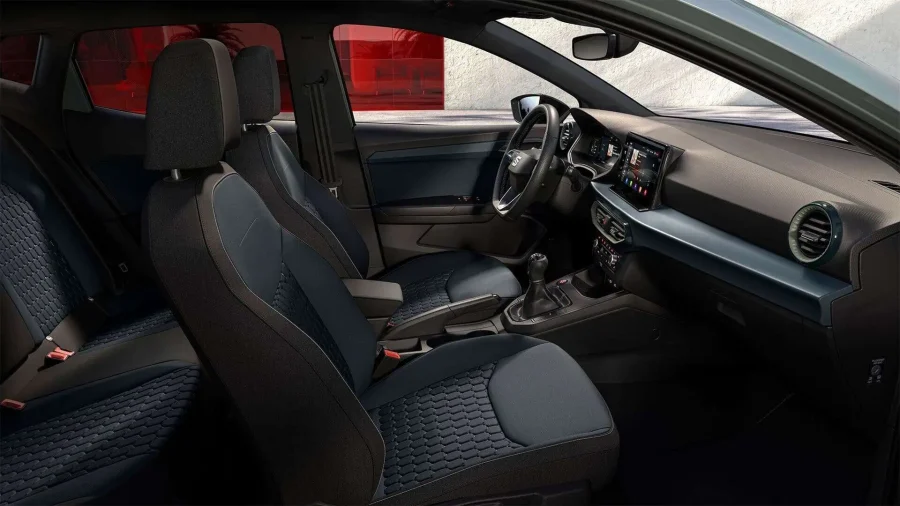 Renting Seat Ibiza1.0 TSI 85kW Style+ Azul Fiord, Blanco Sin Entrada