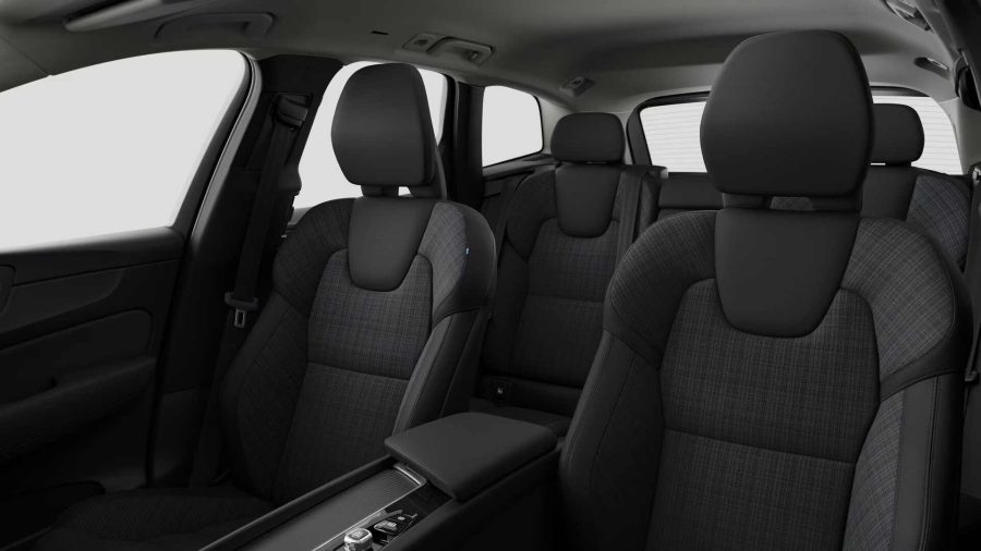 Renting Volvo XC602.0 T6 PHEV Core Auto eAWD Ice White Sin Entrada