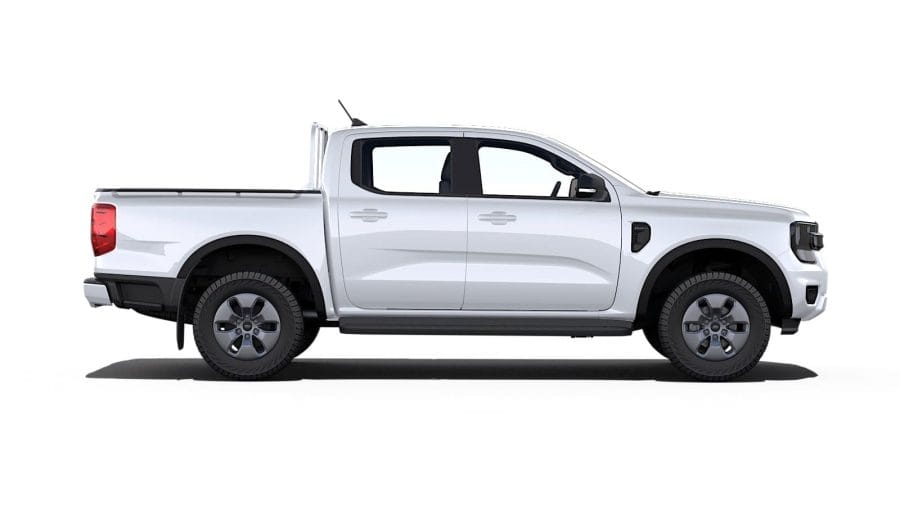 Renting Ford RangerXLT Doble Cabina 2.3 TIVCT PHEV Auto. Blanco Sin Entrada