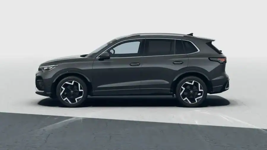 Renting Volkswagen Tiguan1.5 eTSI DSG R-Line Gris Delfín, Blanco Sin Entrada