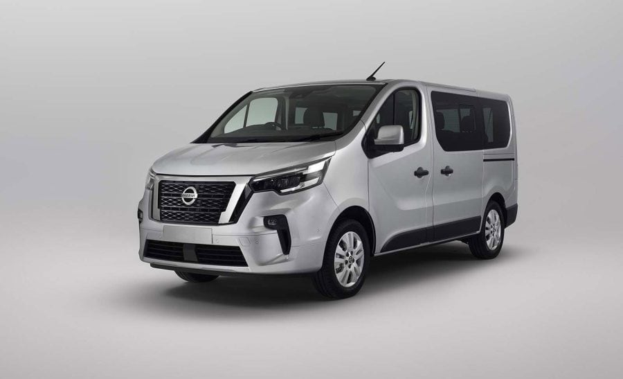 Renting Nissan PrimastarCombi 9 L2 H1 N-Connecta Blanco Sin Entrada