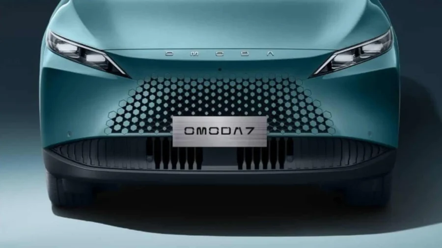 Renting Omoda 71.5T PHEV Premium Verde Wave, Plata Moonlight, Negro Opalo, Blanco Perlado Sin Entrada