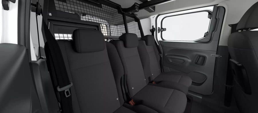 Renting Toyota Proace CityCombi 1.5D 75Kw 6MT N1 L2 GX Plus Blanco Polar Sin Entrada