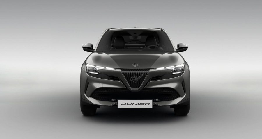 Renting Alfa Romeo JuniorIbrida TI 1.2 VGT Gris arese Sin Entrada