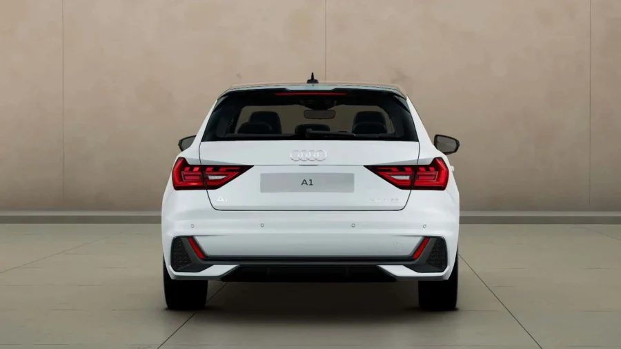 Renting Audi A1 Sportback30 TFSI S tronic Adrenalin Blanco Glaciar / Techo Negro Sin Entrada