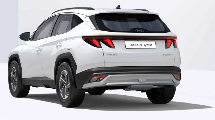 Renting Hyundai Tucson1.6T HEV AT Maxx Atlas White Sin Entrada