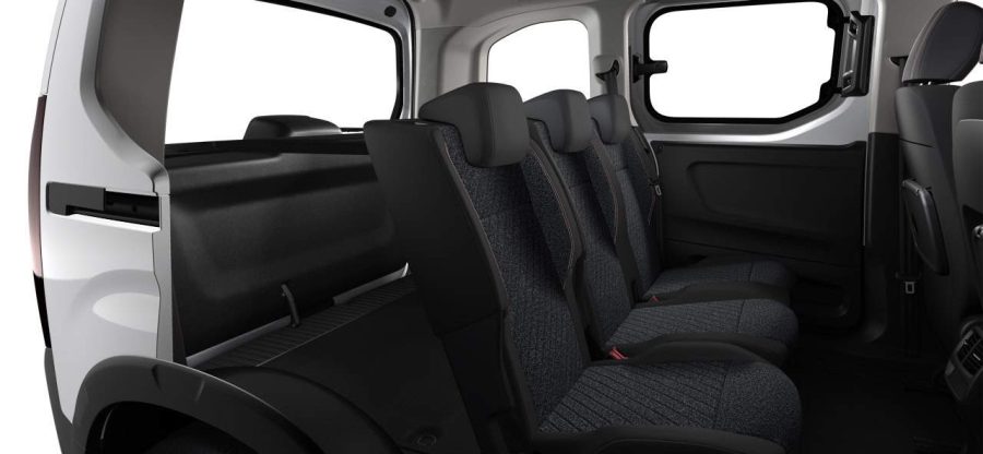 Renting Peugeot RifterActive Business Standard N1 BlueHDi 100 S&S Blanco Kaolin Sin Entrada