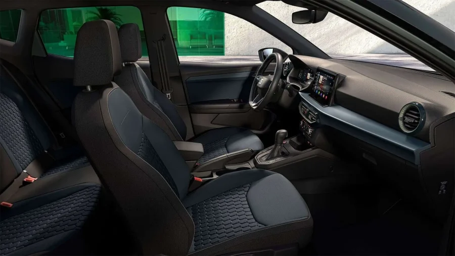 Renting Seat Arona1.0 TSI Start & Stop Style+ Blanco / Techo Negro Sin Entrada