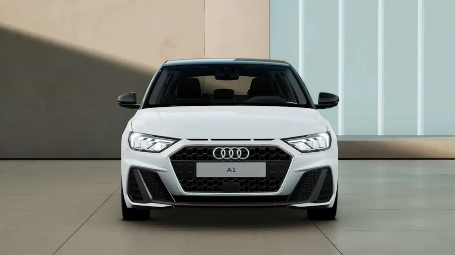 Renting Audi A1 Sportback30 TFSI S tronic Adrenalin Blanco Glaciar / Techo Negro Sin Entrada