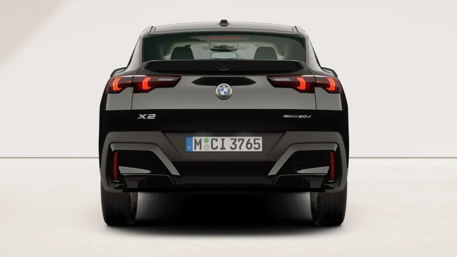 Renting BMW X2sDrive20d Black Solid Sin Entrada