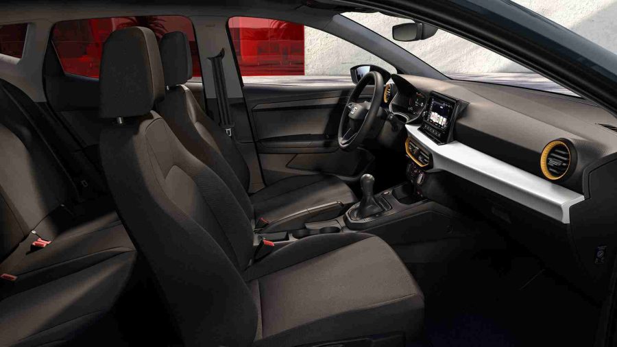 Renting Seat Ibiza1.0 TSI 70kW Start/Stop Style+ Blanco Candy Sin Entrada