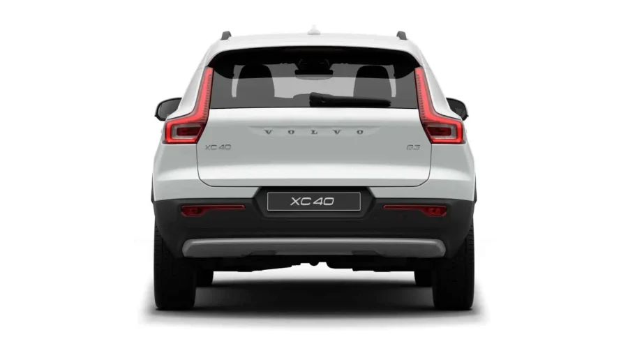 Renting Volvo XC402.0 B3 G Core Auto Crystal White Sin Entrada
