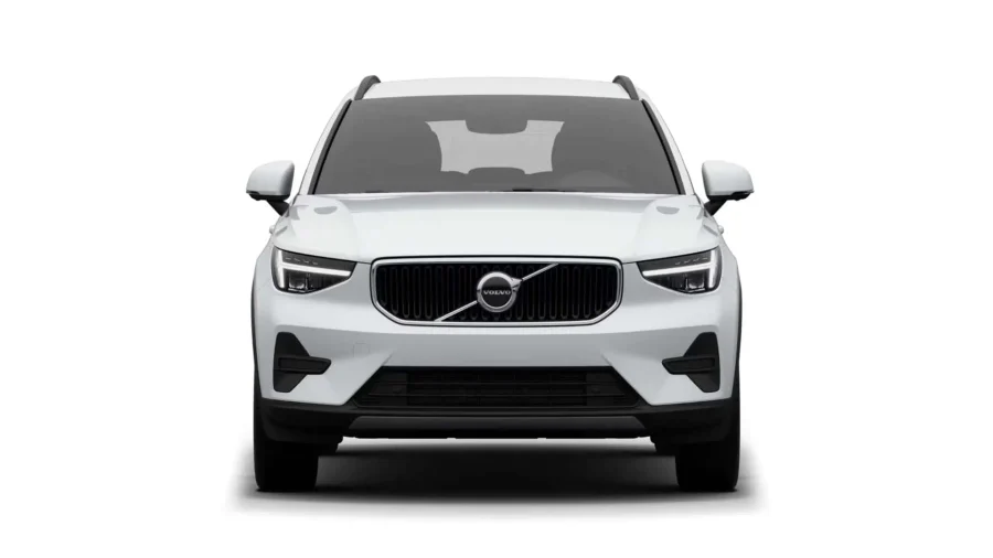 Renting Volvo XC402.0 B3 G Core Auto Crystal White Sin Entrada