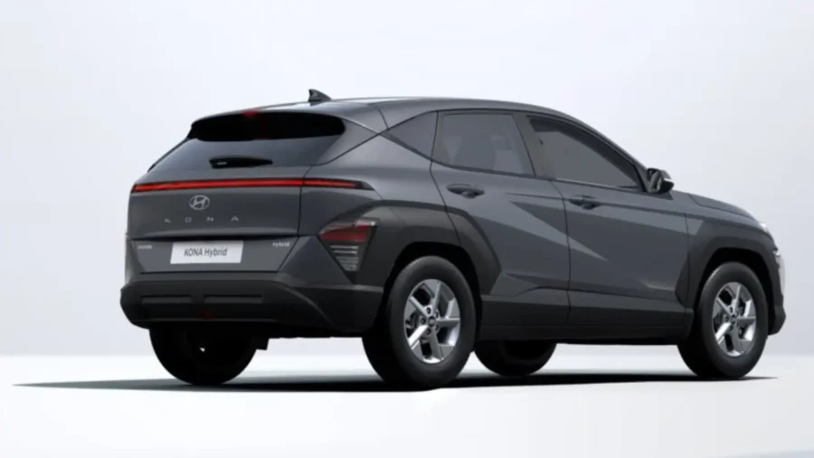 Renting Hyundai KonaHEV 1.6 GDi DT Maxx Ecotronic Gray, Atlas White Sin Entrada