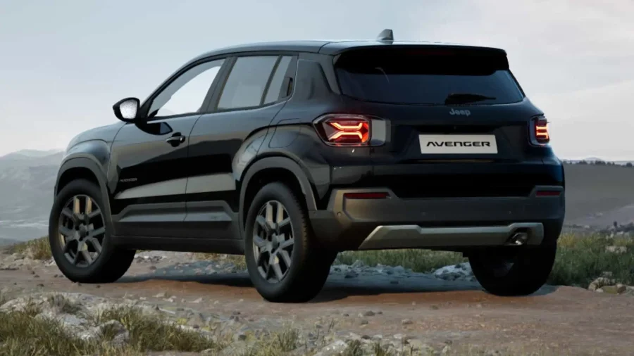 Renting Jeep Avenger1.2 Ehybrid Altitude Negro Volcano, Gris Storm Sin Entrada