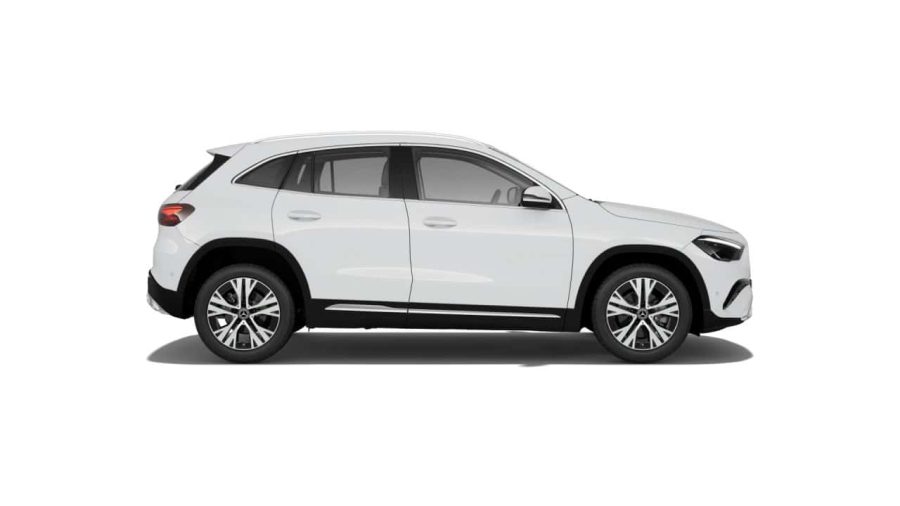 Renting Mercedes Benz GLA200d Blanco Polar, Plata High-tech, Negro Cosmos Sin Entrada