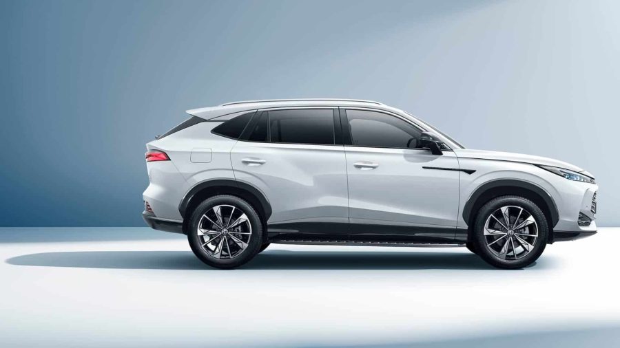 Renting MG HS1.5T PHEV Comfort Blanco, Negro Sin Entrada