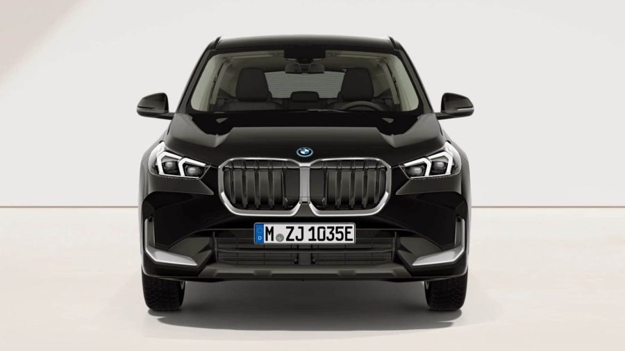 Renting BMW X1xDrive25e Negro Sin Entrada