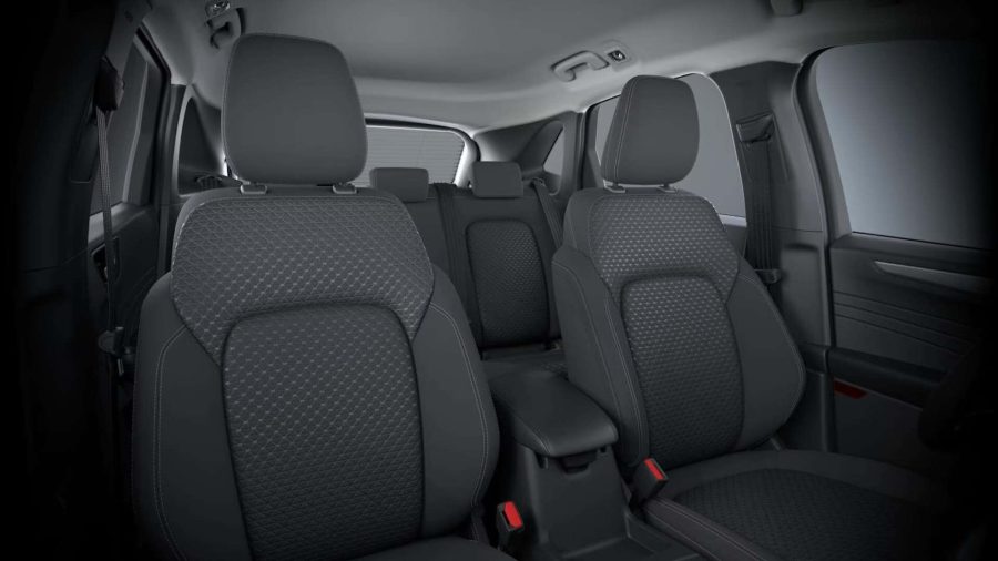 Renting Ford Kuga2.5 Duratec FHEV Auto Titanium Magnetic Sin Entrada